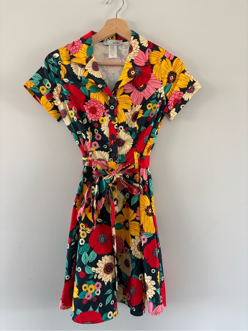 Eva Rose Floral Button-Front Tie-Waist Dress in Multi cotton